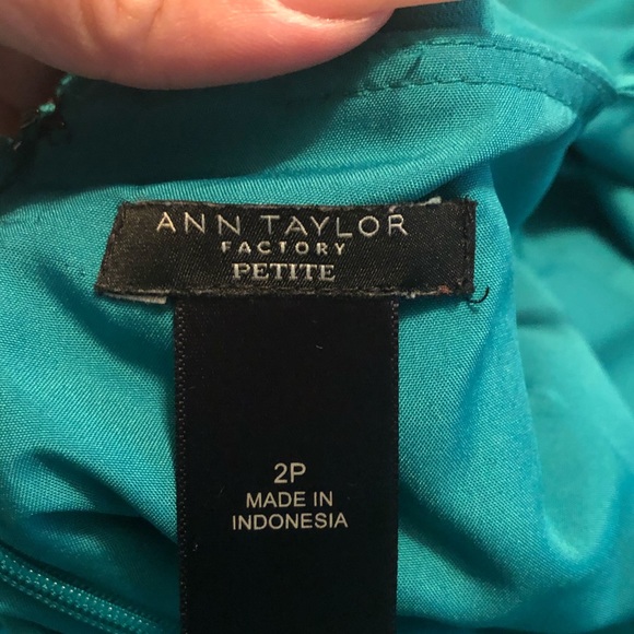 Ann Taylor dress - Picture 2 of 5